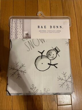 NWT Rae Dunn snowman print shower curtain liner